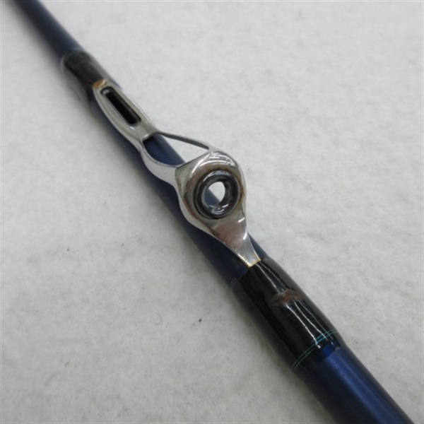 ０６インフィートＥＧ８４ＨＩ